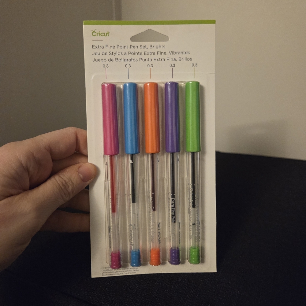 Cricut Pack Of 5 Pens NEW